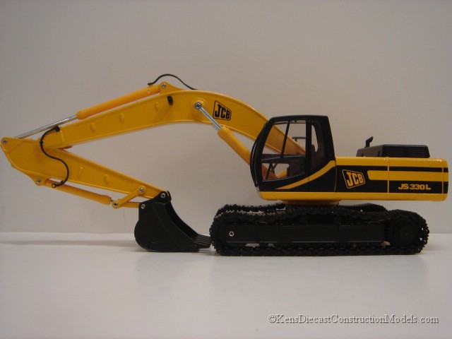 JCB JS330L